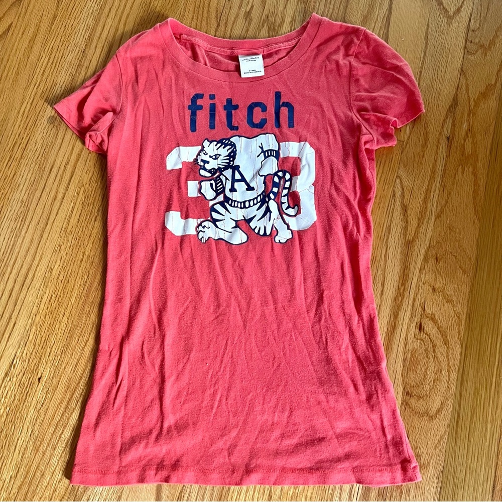 Abercrombie Kids - Girl’s (XL) Vintage Pink & White Graphic Fitch T-Shirt Top